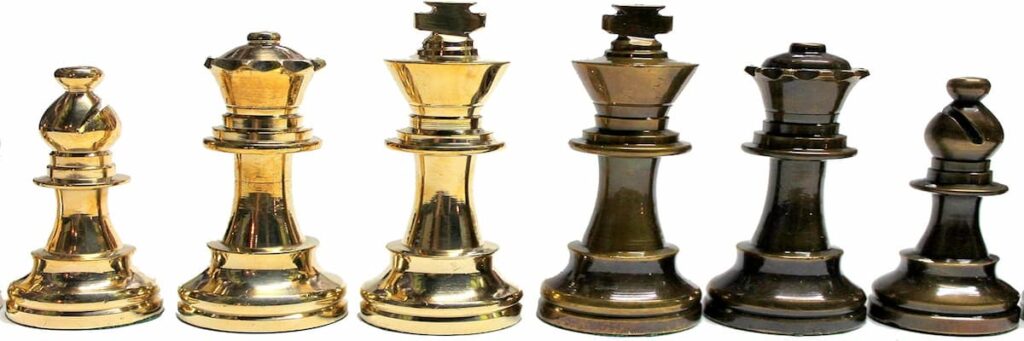 Stonkraft piezas de ajedrez de bronce 2