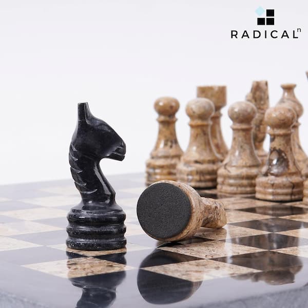 Radical tablero de ajedrez de mármol